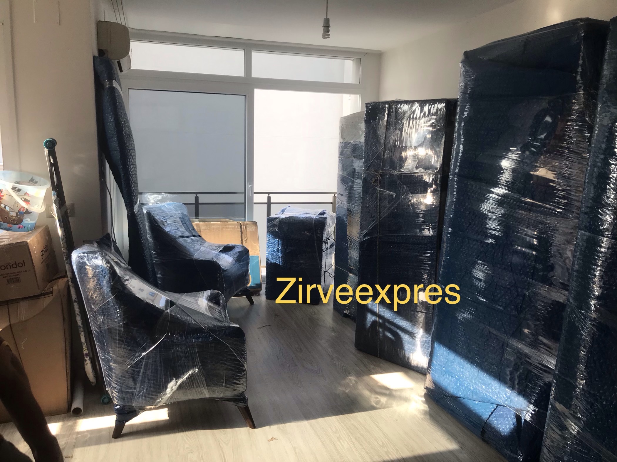 Paketleme işlerimizi itina ile yapıyoruz 